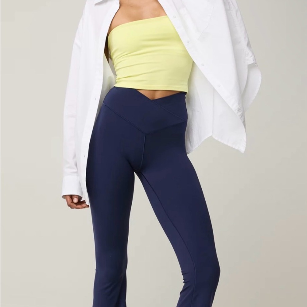 Aerie Navy High-Waisted Leggings flare